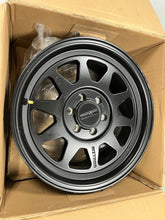 Load image into Gallery viewer, OPEN BOX (USED) - (4) Method Race Wheels Standard 17x8.5 316 Matte Black (6x139.7 (6x5.5) BS 4.75 - (4 Wheels)