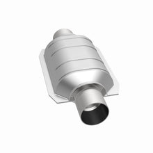 Load image into Gallery viewer, MagnaFlow Universal Catalytic Converter 2.5 inch T2 Rear
